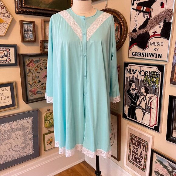 Vintage Pinehurst Lingerie Light Blue Lace Trim Nylon Robe and Nightie Set XL - Picture 1 of 10